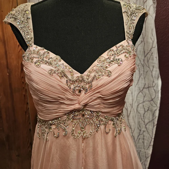 Dave & Johnny Pink Beaded Homecoming Prom Ball Dress size 7/8 nwt - Picture 2 of 7